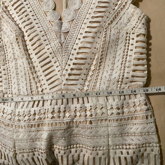 Chelsea and Violet Lace Dress - Picture 10 of 10